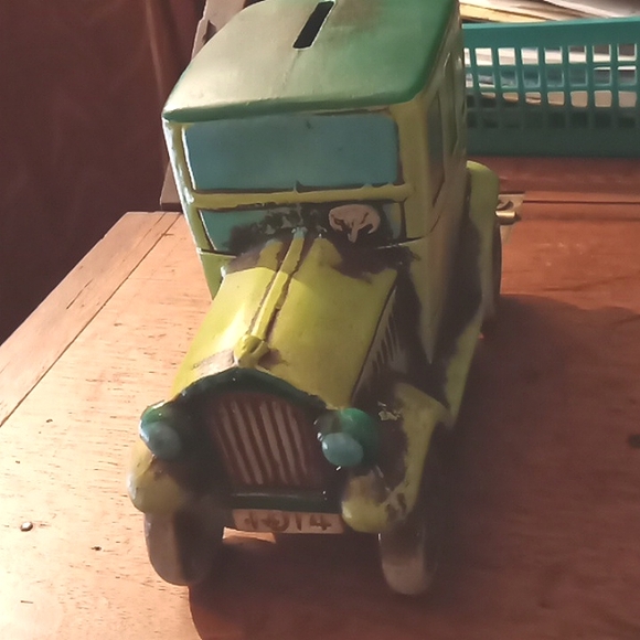 1967 R. Dakin Rare HTF Vintage ceramic Model A coin bank. - Picture 2 of 5